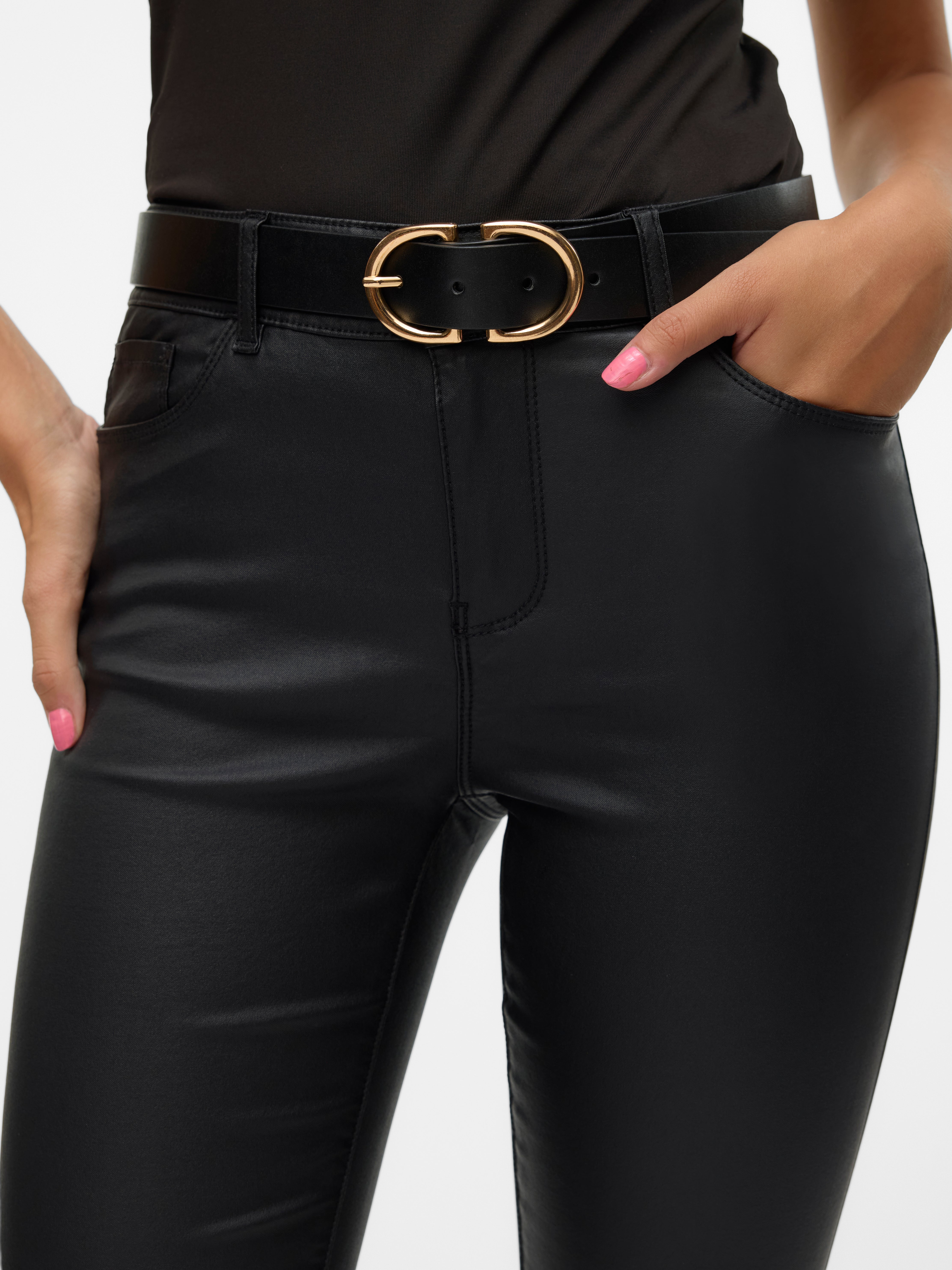 VMSEVEN Middels høy midje Bukser | Sort | Vero Moda®
