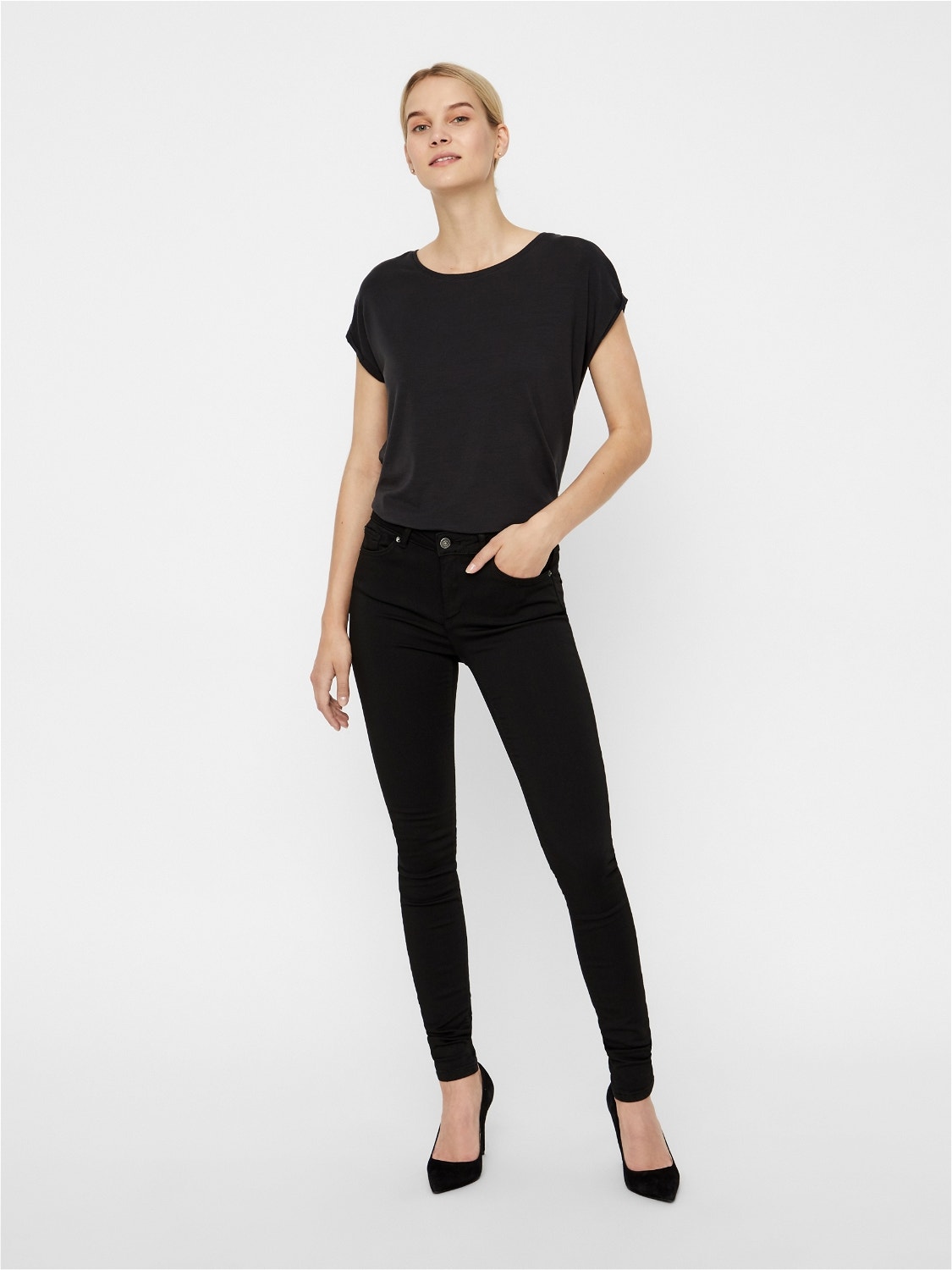 Vero Moda VMLUX Taille moyenne Slim Fit Jeans -Black - 10158160