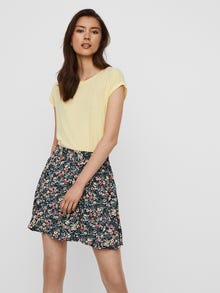 Vero Moda VMAVA T-shirts -Pale Banana - 10195724