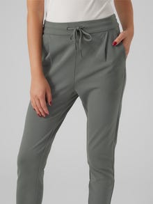 Vero Moda VMEVA Mittlere Taille Hose -Dark Forest - 10197909