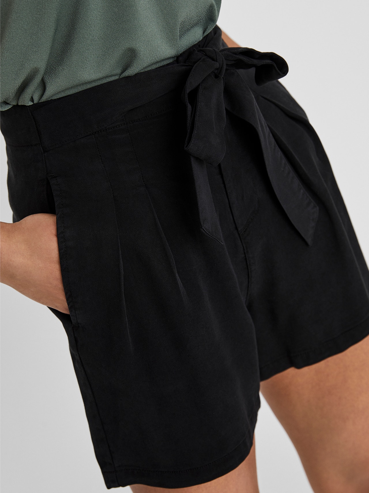 Vero Moda VMMIA Shorts -Black - 10209543