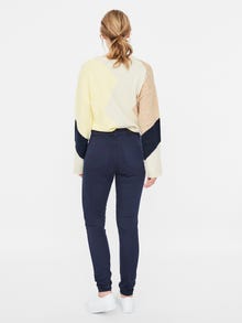 Vero Moda Kitsas lõige Püksid -Night Sky - 10210798
