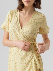 Vero Moda VMHENNA Krótka sukienka -Lemon Meringue - 10217974