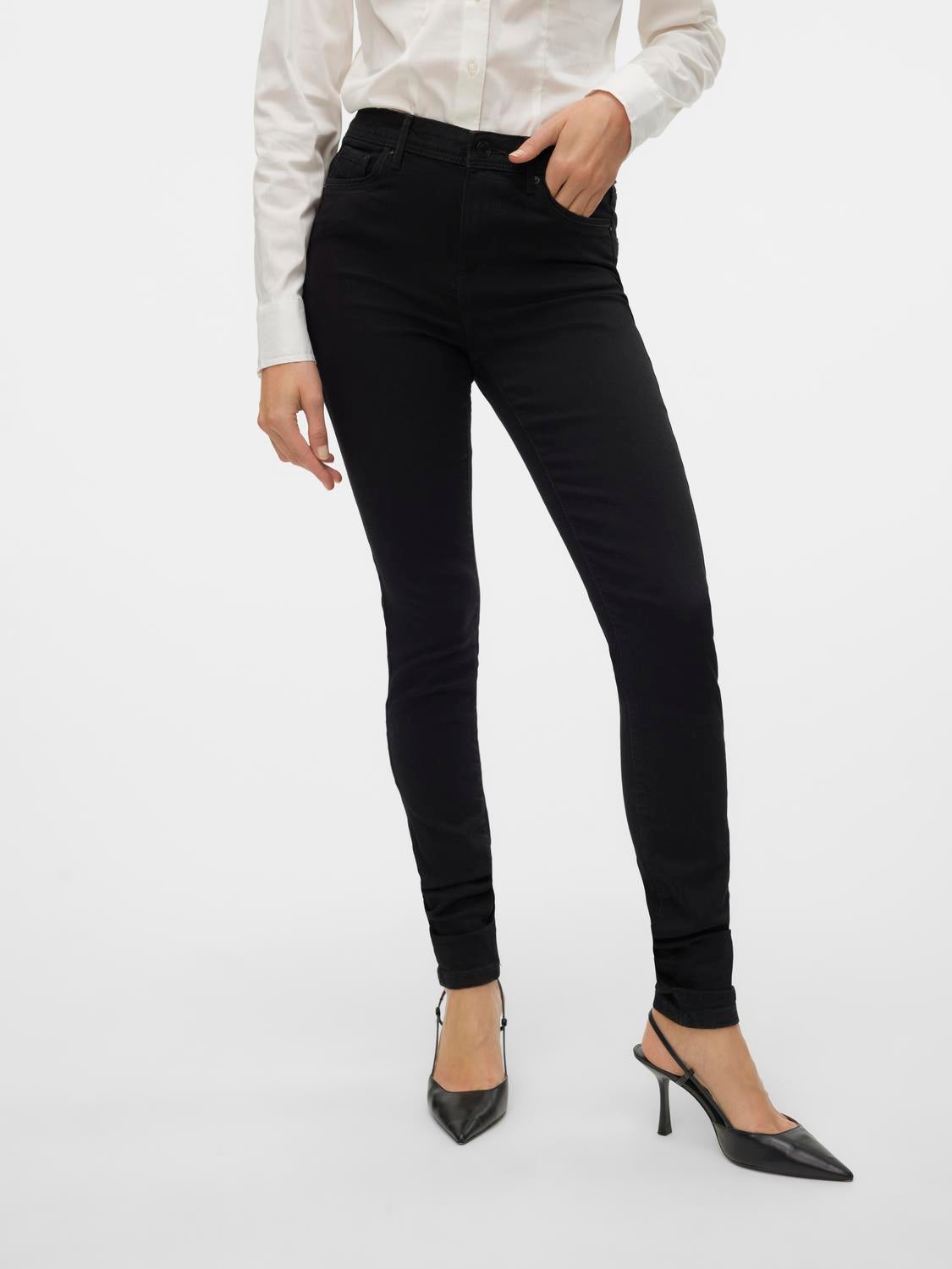 VMTANYA mid rise jeans | Zwart | Vero Moda®