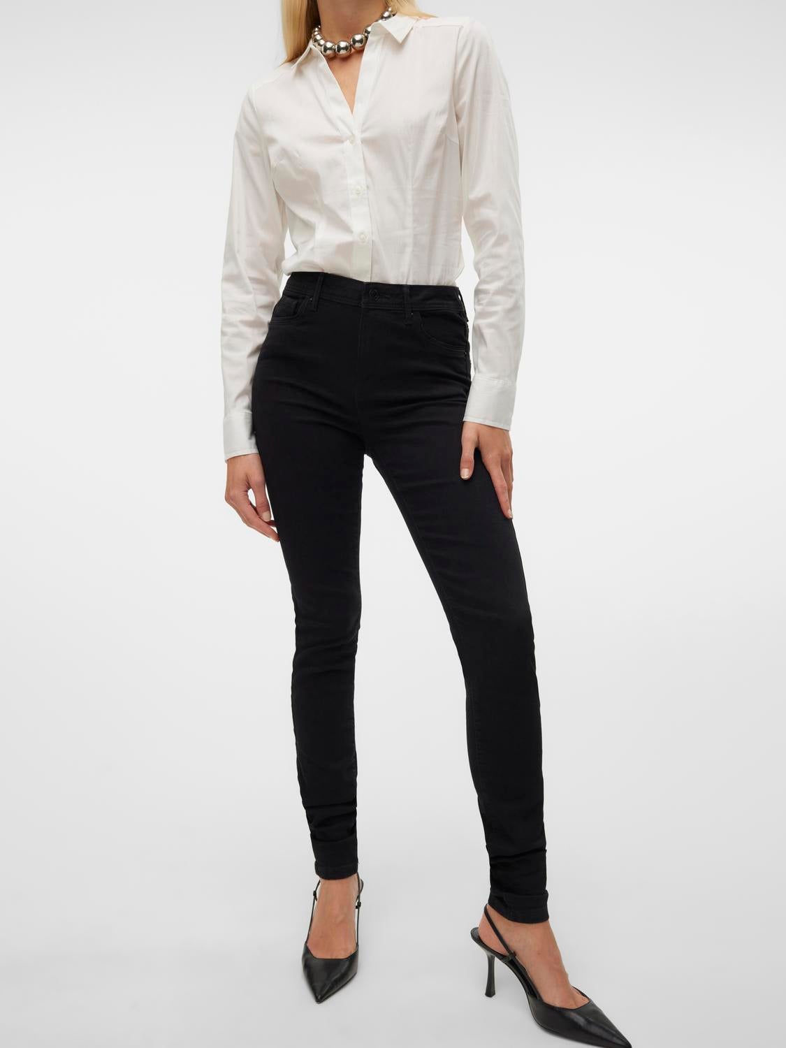 VMTANYA mid rise jeans | Zwart | Vero Moda®