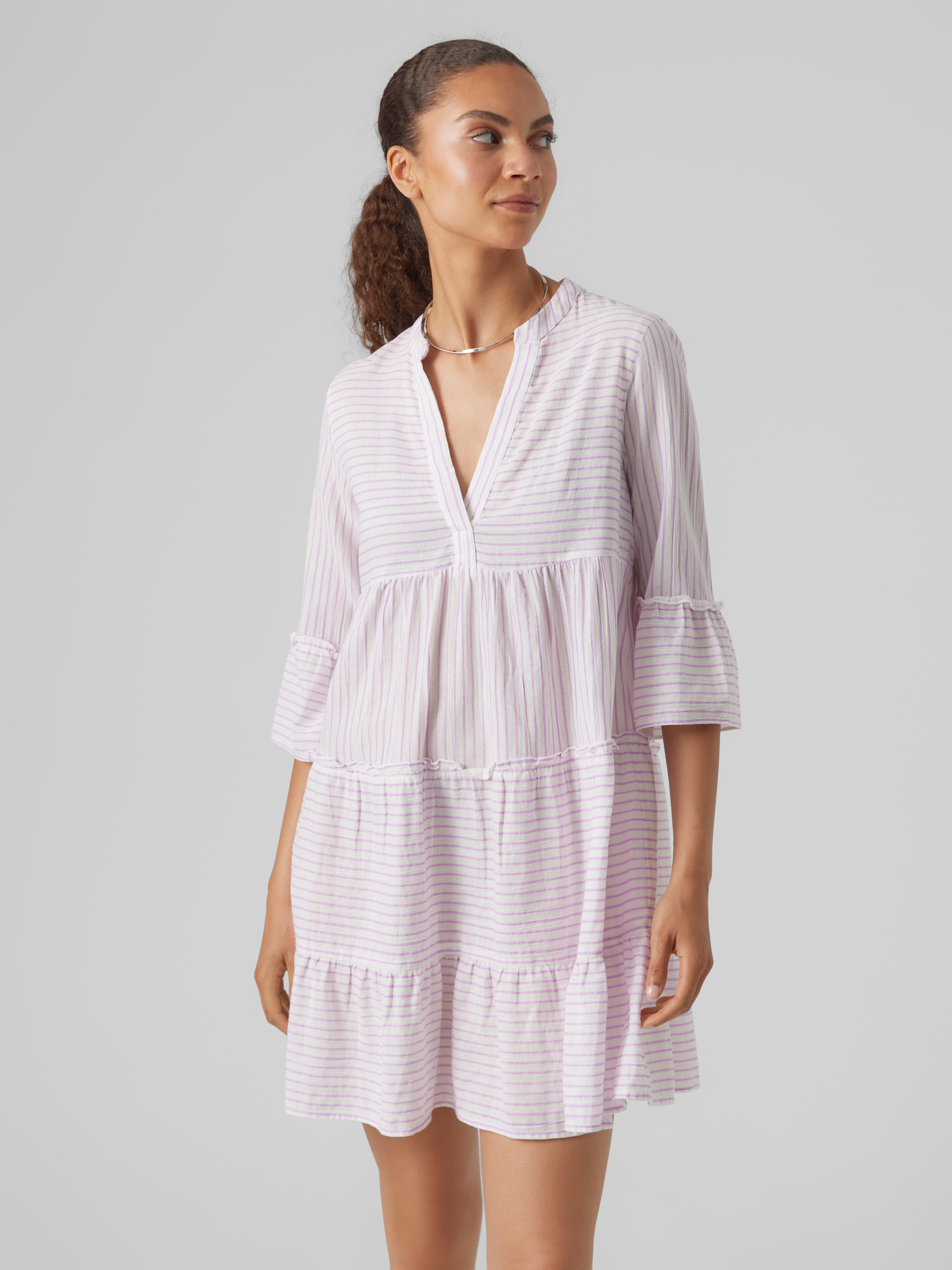 Robe courte with 40 discount Vero Moda