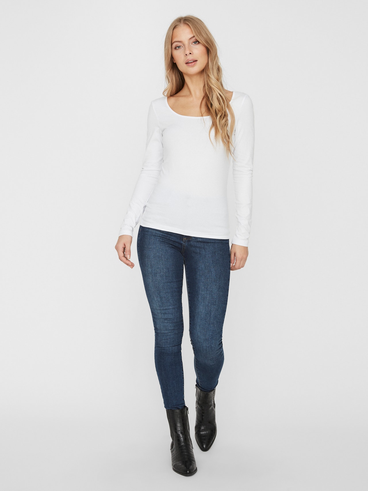Moda® T-Shirt Vero | White | VMMAXI