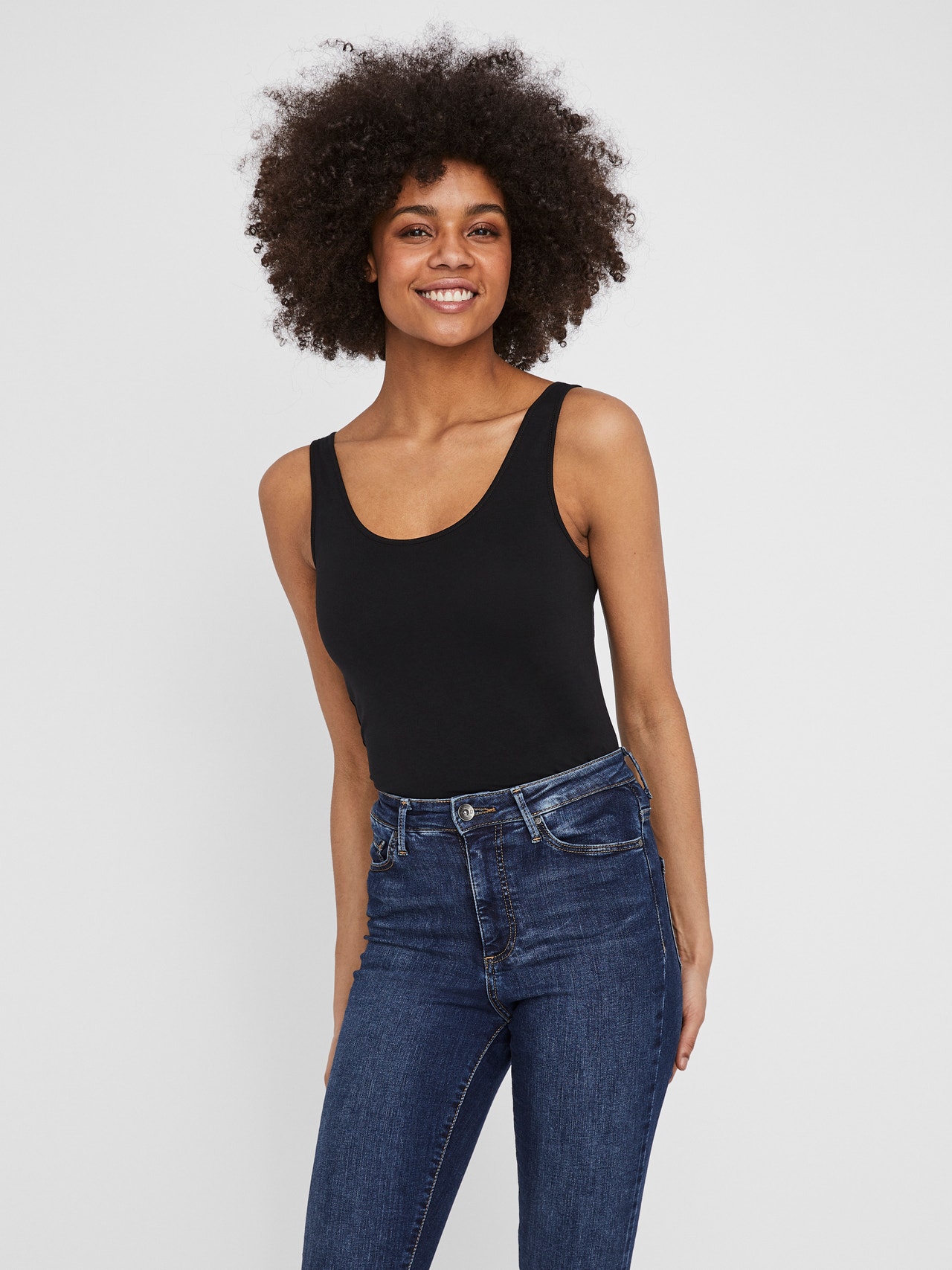 Canottiere scollate uomo Clearance