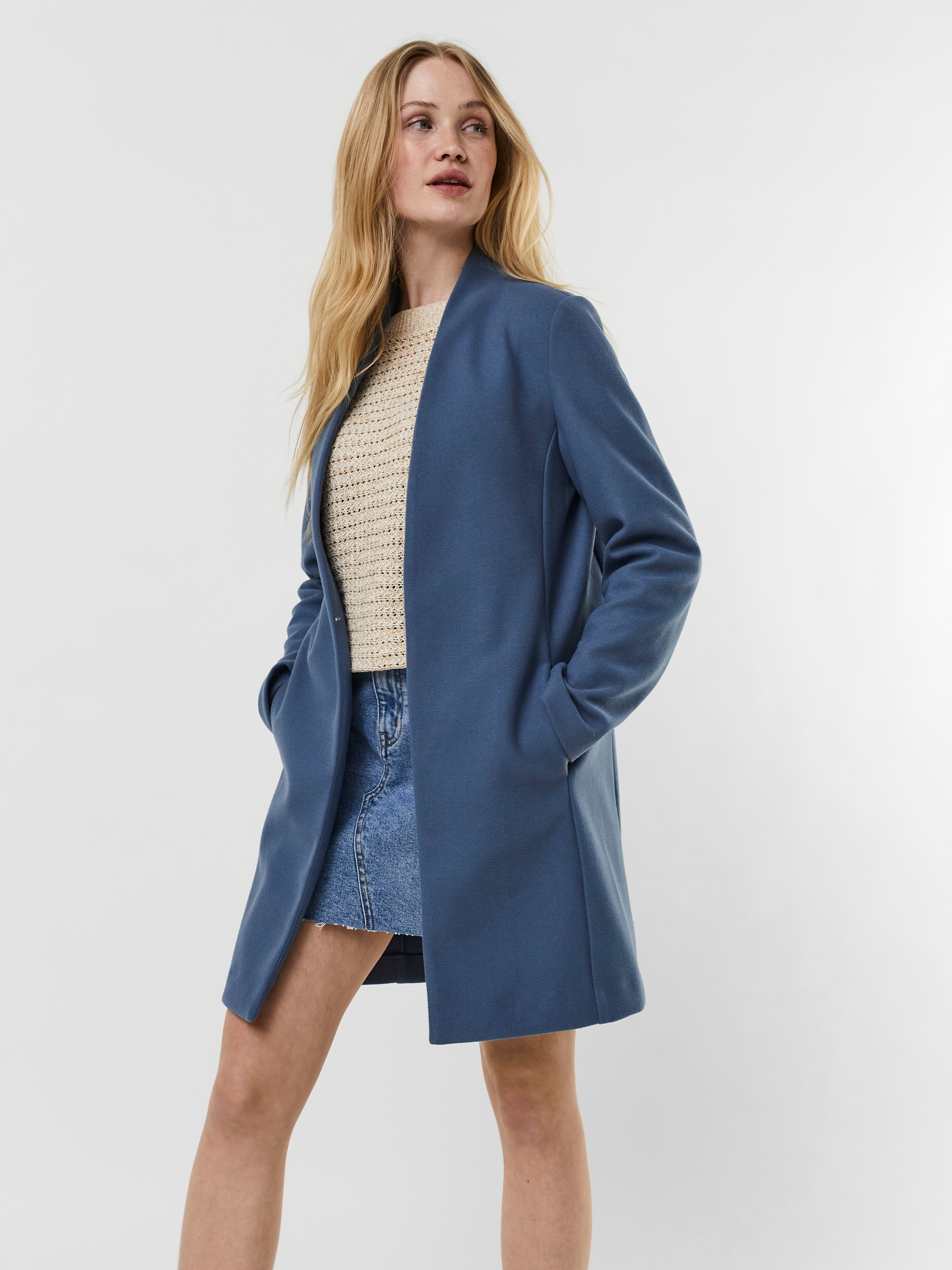 Abrigos Cuello en V Dark Blue | Vero Moda®