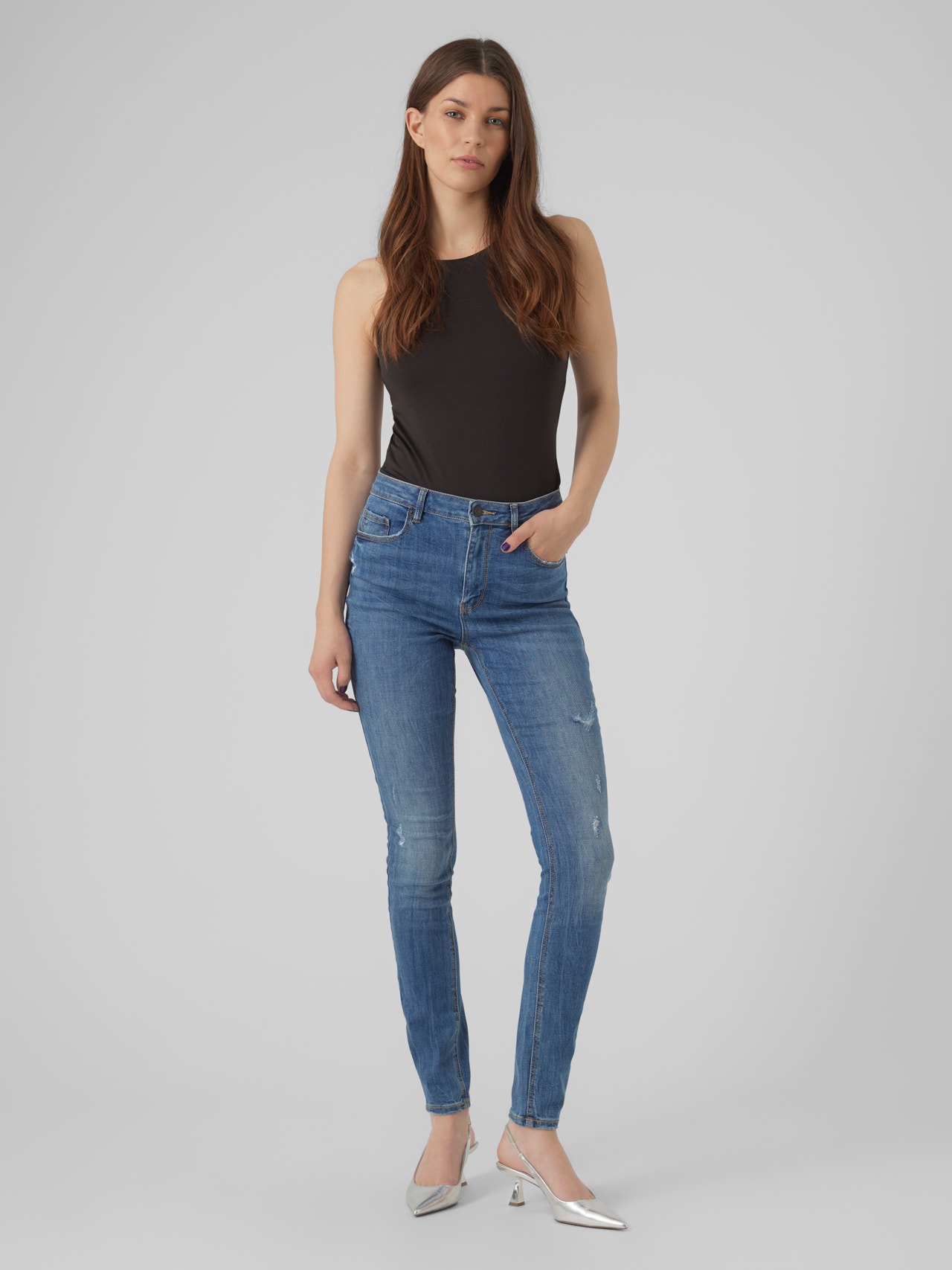 VMSOPHIA High rise Medium Blue Jeans Moda® | | Vero