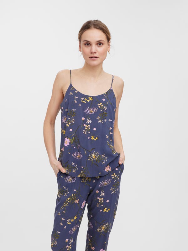 Vero Moda tank top and trouser co-ord in abstract zebra print Vero Moda tank top and trouser co-ord in abstract zebra print