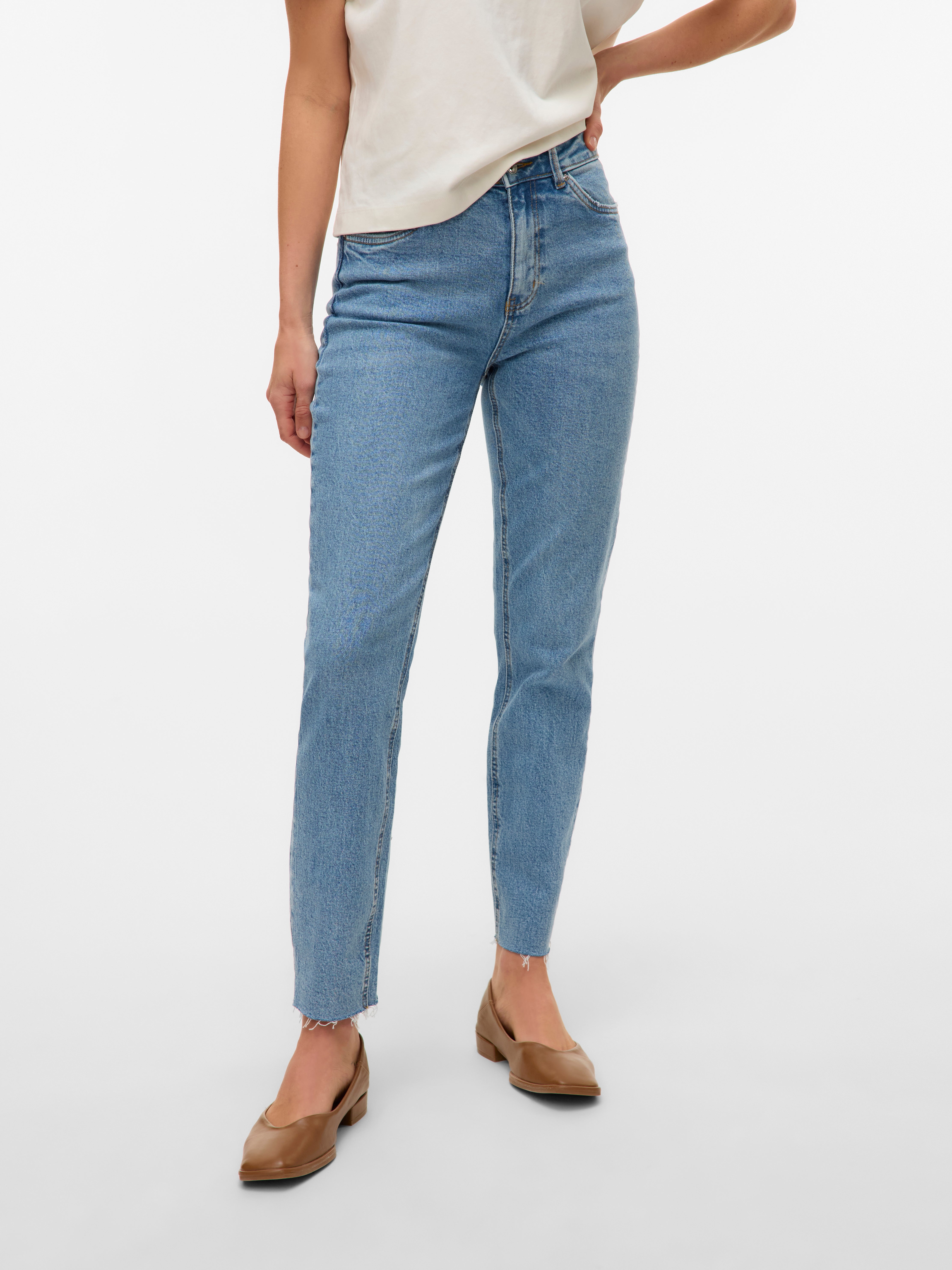 VMBRENDA High rise Mom Fit Jeans Light Blue Vero Moda