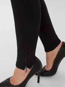 Vero Moda VMTILDE Mid Rise Slim Fit Jeans -Black Denim - 10247110