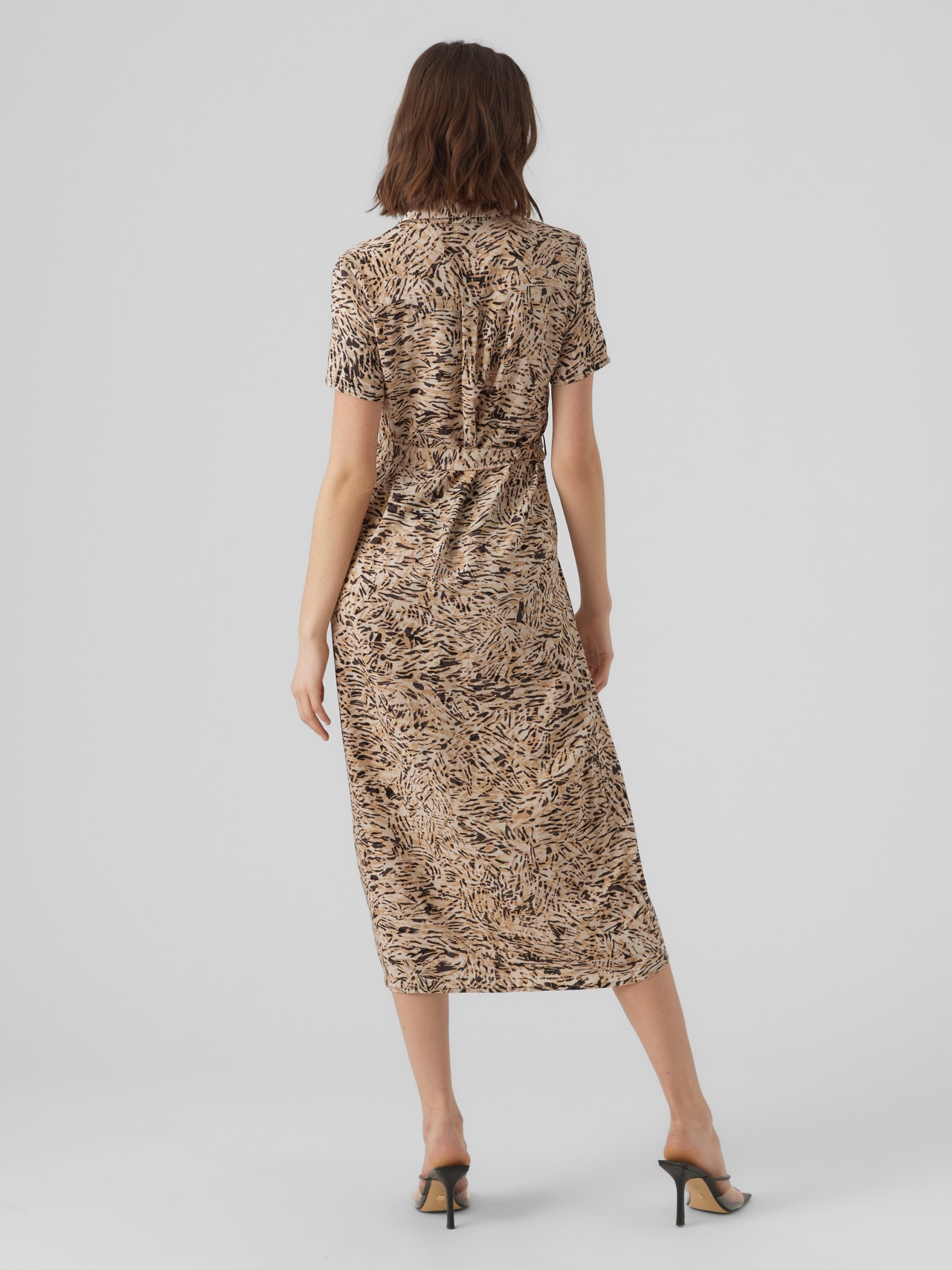 impressionisme attribut på Lang kjole med 30% rabat! | Vero Moda®