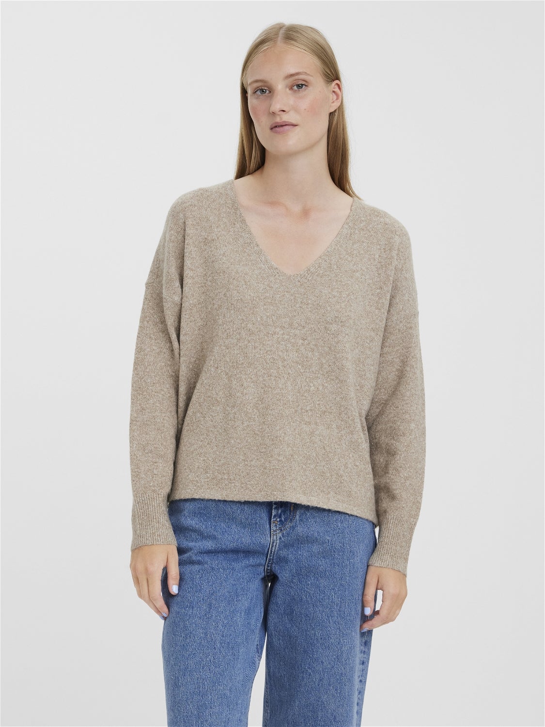 Moda Swetry Swetry z okrągłym dekoltem Vero Moda Sweter z okr\u0105g\u0142ym dekoltem jasnoszary W stylu casual 