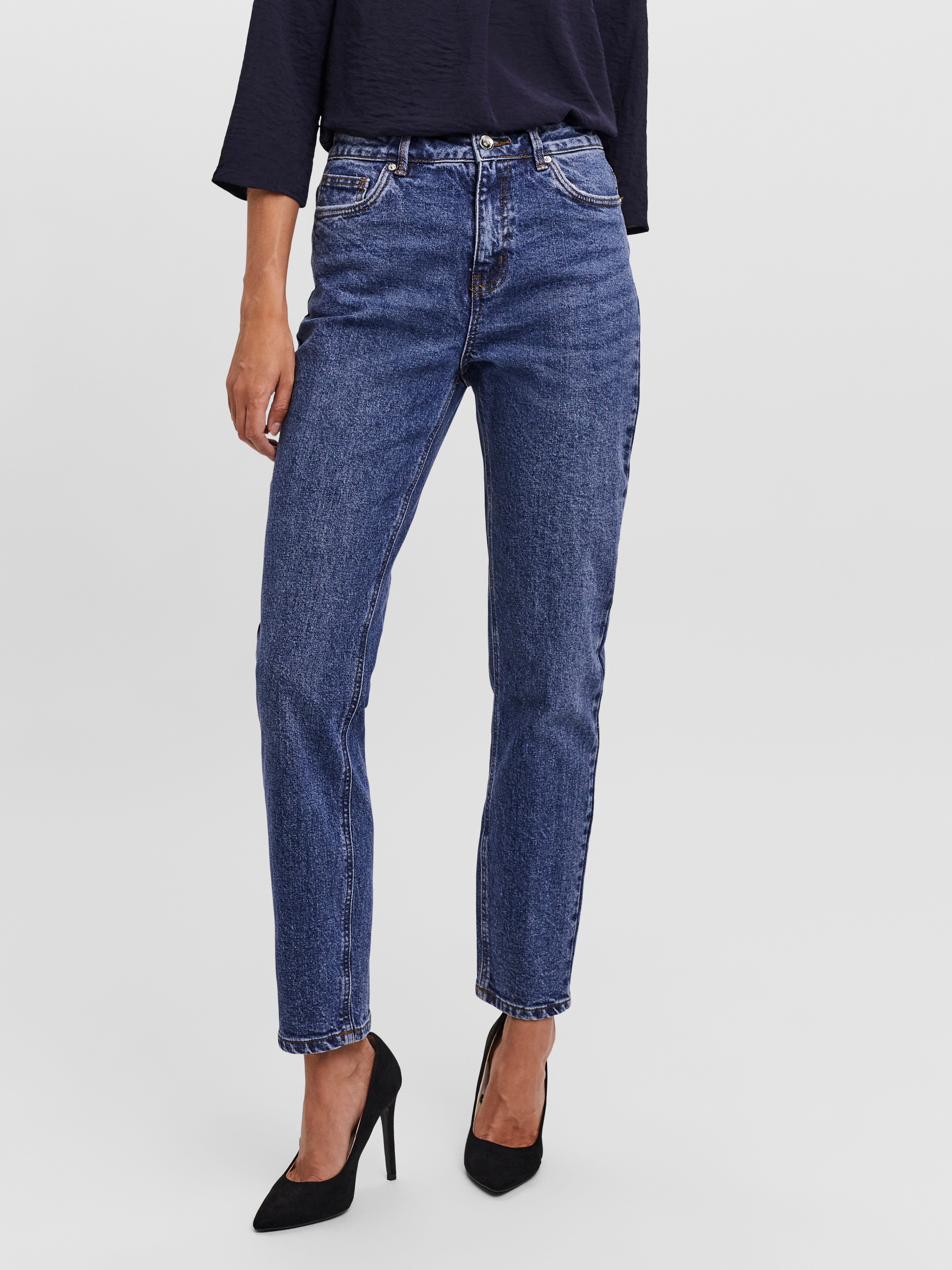 Vero moda straight on sale jeans