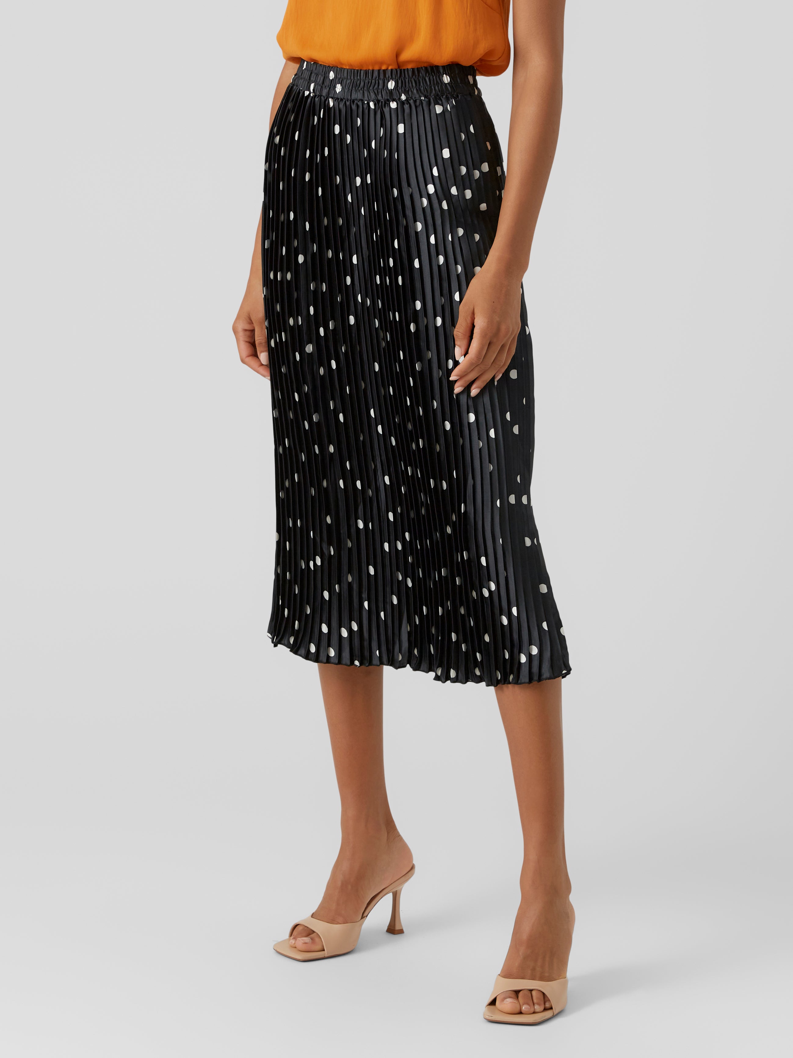 Vero moda clearance polka dot skirt