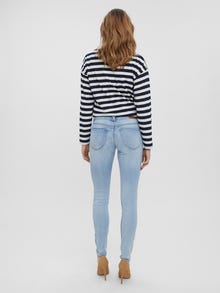 Vero Moda VMLYDIA Low rise Skinny Fit Jeans -Light Blue Denim - 10258092