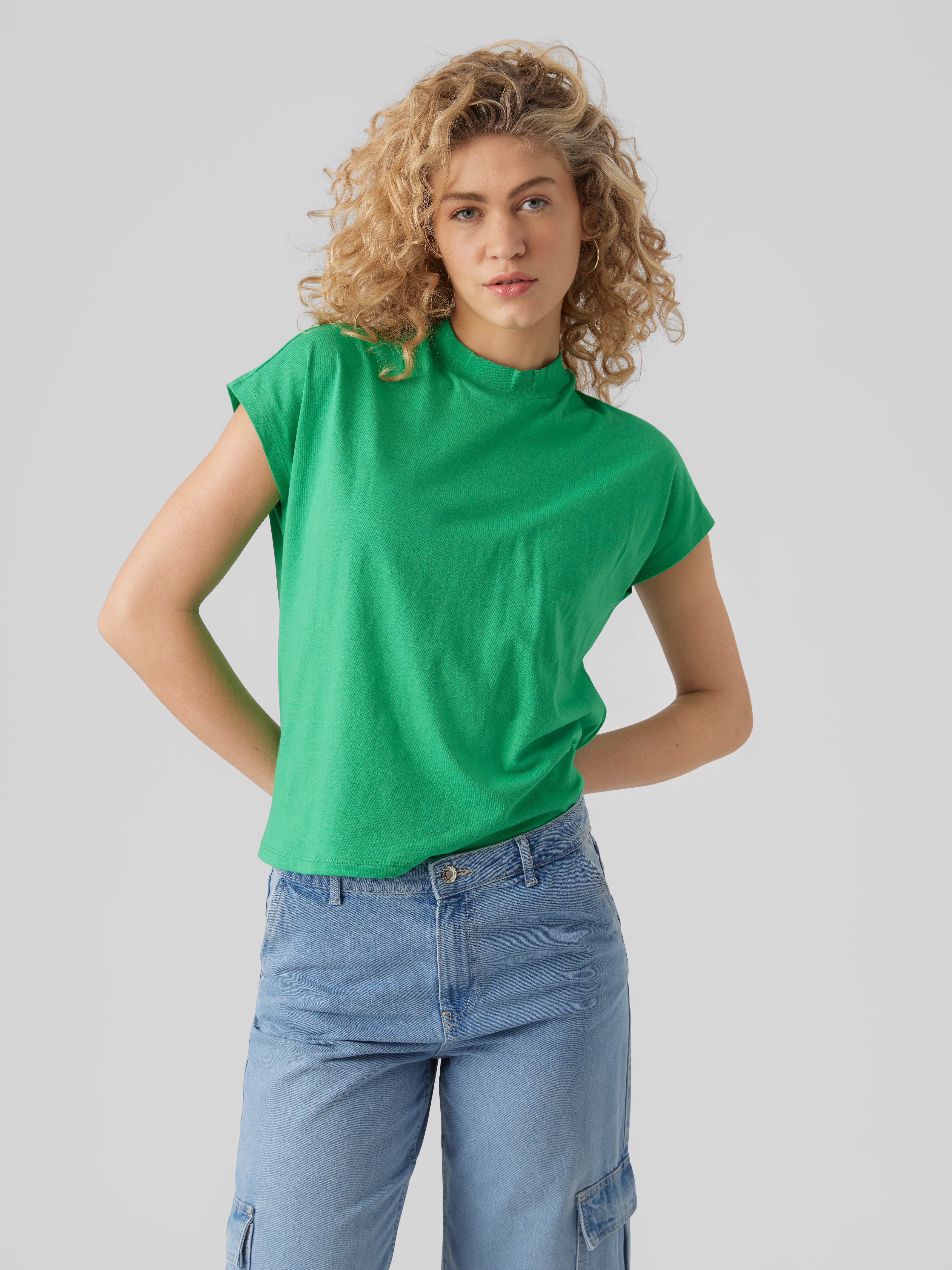 Relaxed Fit Turtle neck Top | Medium Green | Vero Moda®