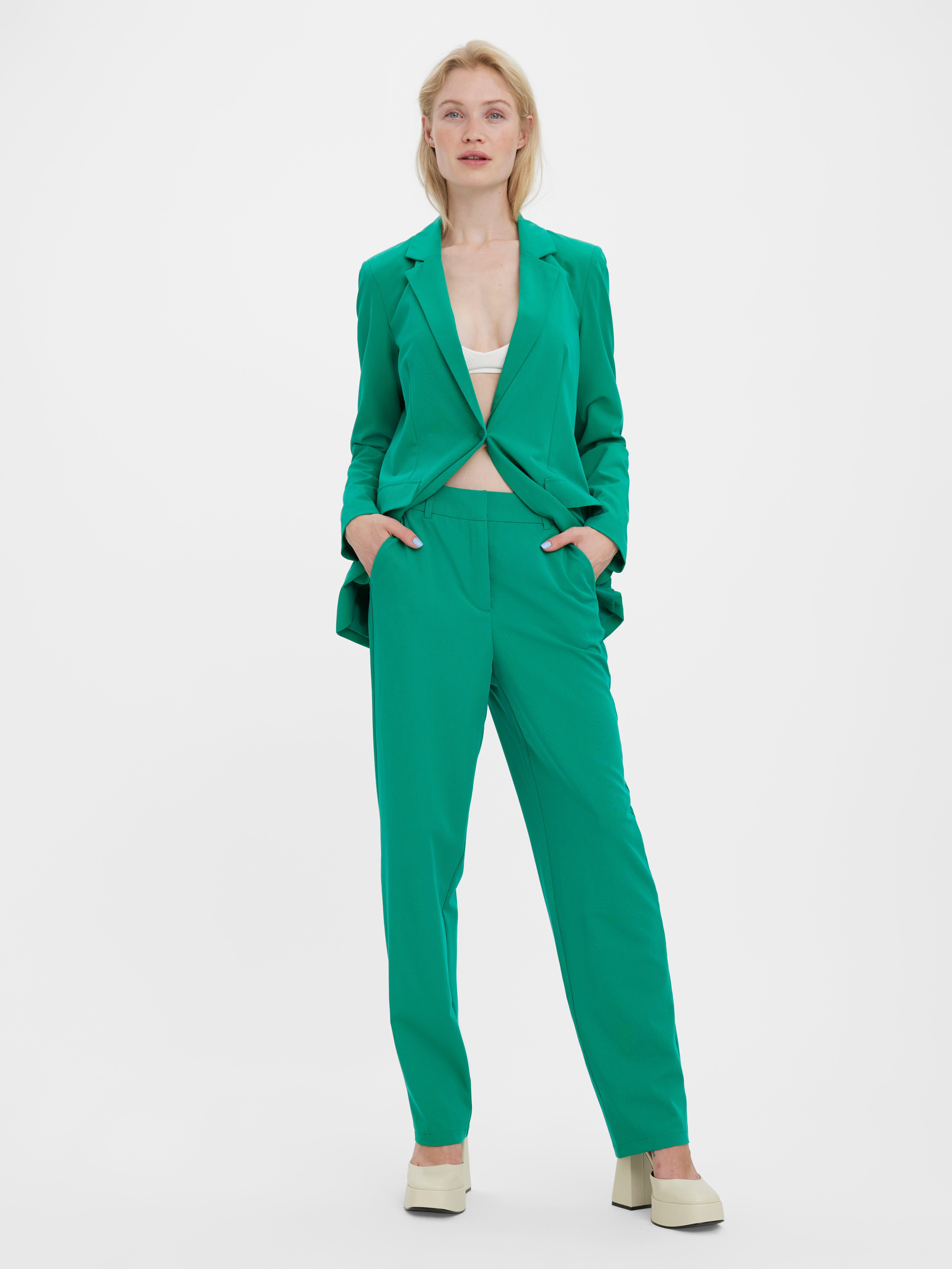 VERO MODA Trousers and Pants  Buy VERO MODA Women Solid Formal Black Pants  Online  Nykaa Fashion