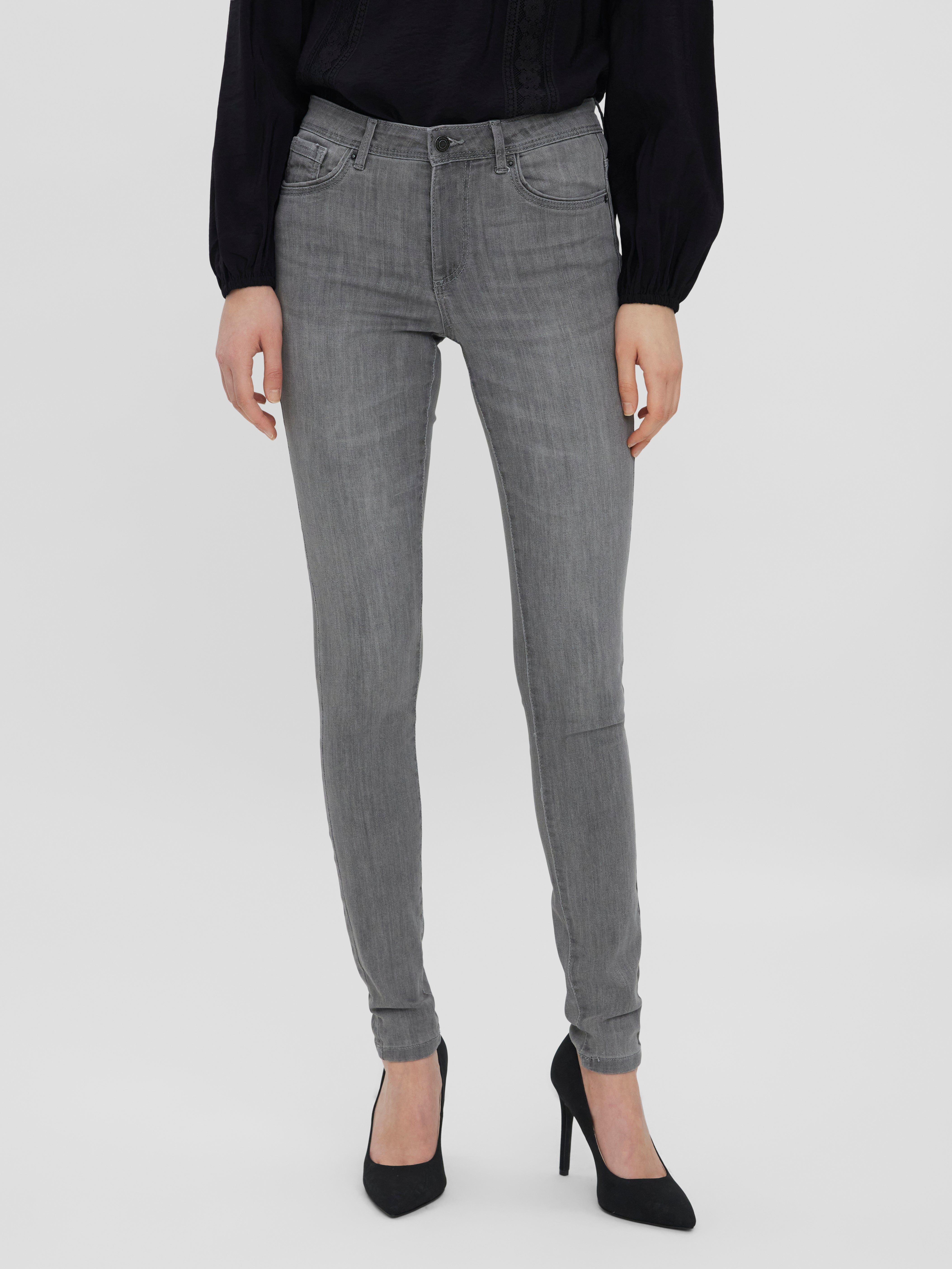Mode Spijkerbroeken Hoge taille jeans Vero Moda Hoge taille jeans zwart-rood gestreept patroon casual uitstraling 
