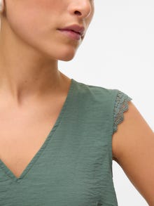 Vero Moda VMNANNA Topit -Laurel Wreath - 10262927