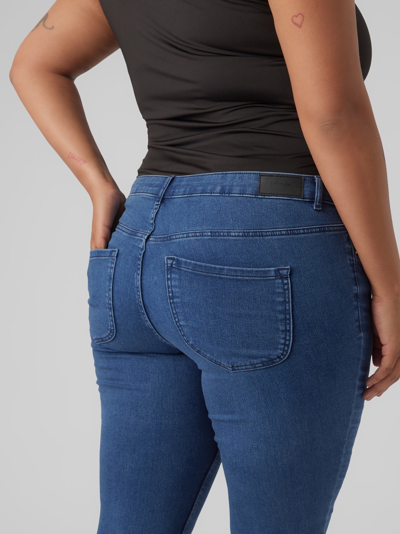 Vero Moda VMLYDIA Niedrige Taille Skinny Fit Jeans -Dark Blue Denim - 10264668