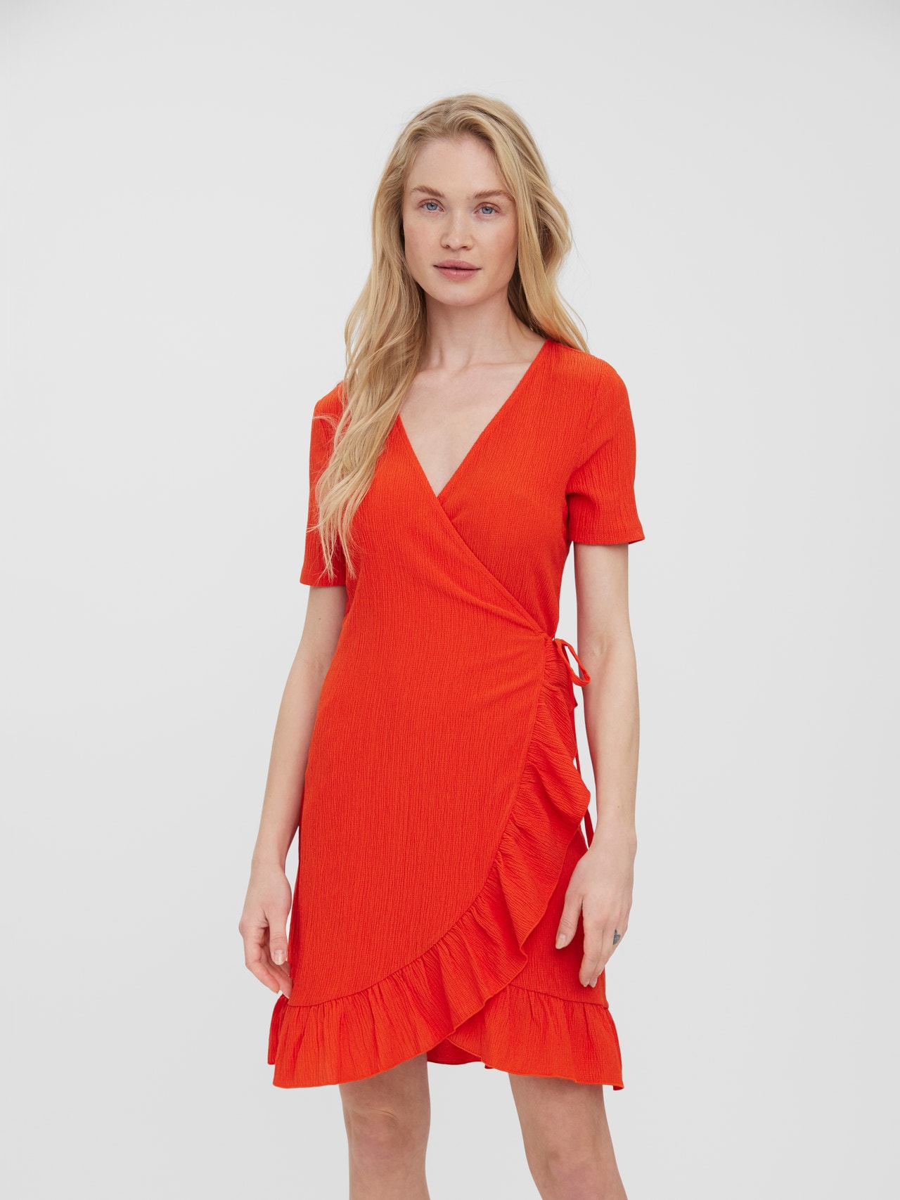 Vero Moda VMHAYA Krótka sukienka -Spicy Orange - 10265446