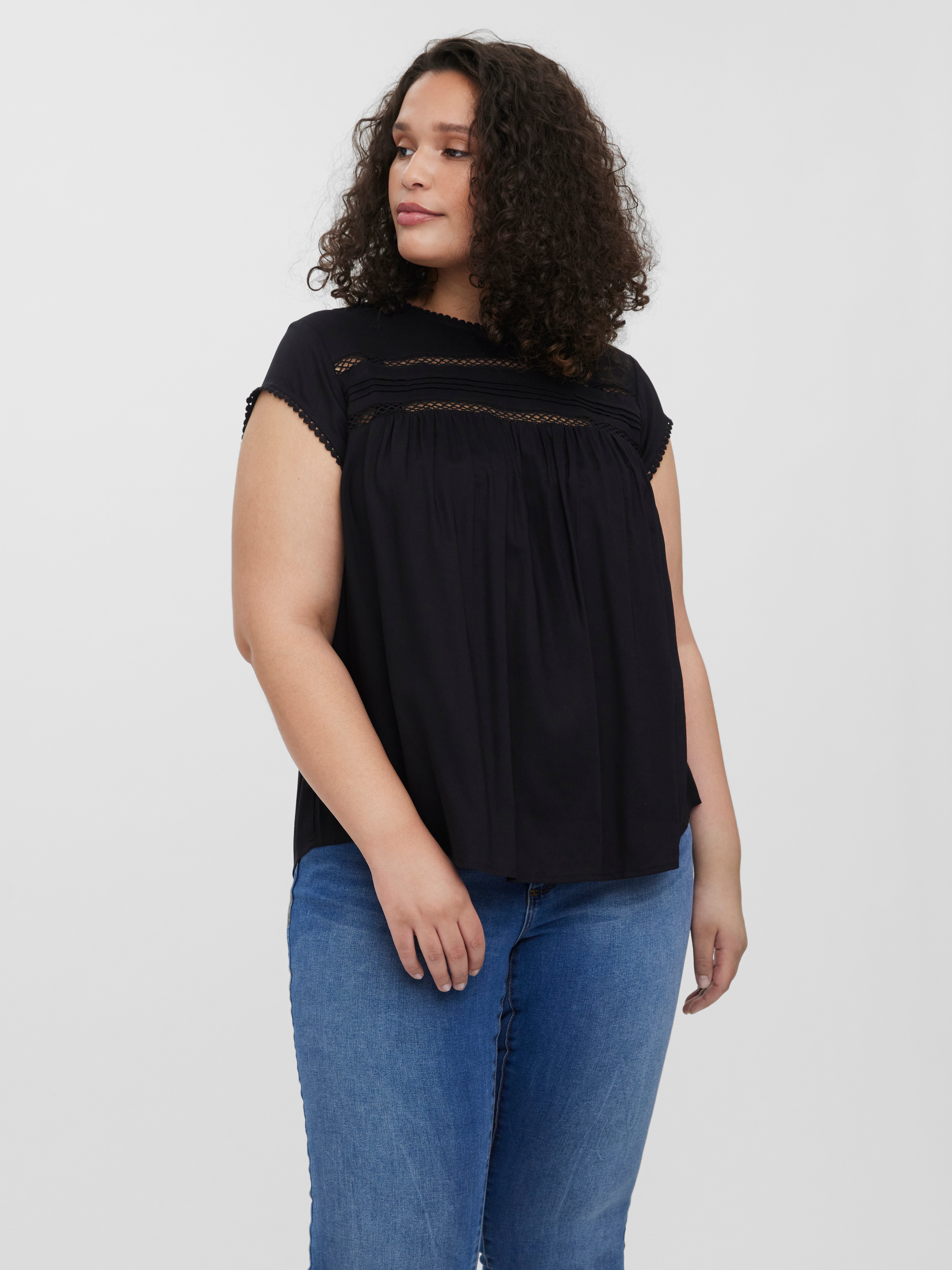 Women s Plus Size Clothing VERO MODA CURVE