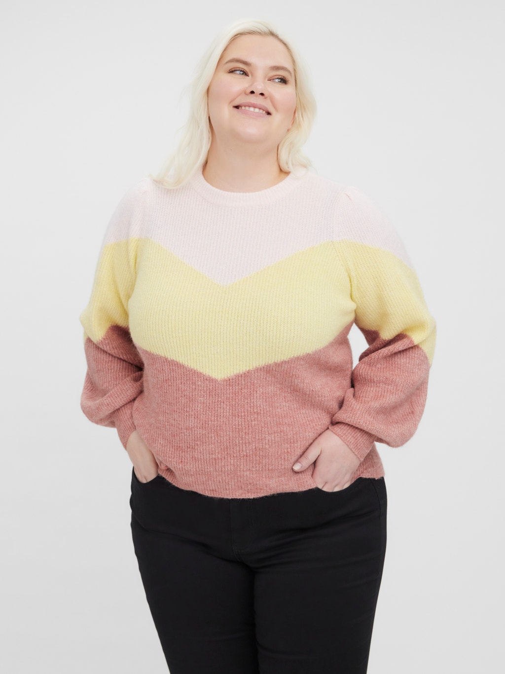 O-Neck Pullover with 40% discount! | Vero Moda®