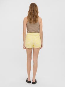 Vero Moda VMNINETEEEN Shorts -Yarrow - 10266233
