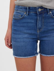 Vero Moda VMPEACH Shorts -Medium Blue Denim - 10266620