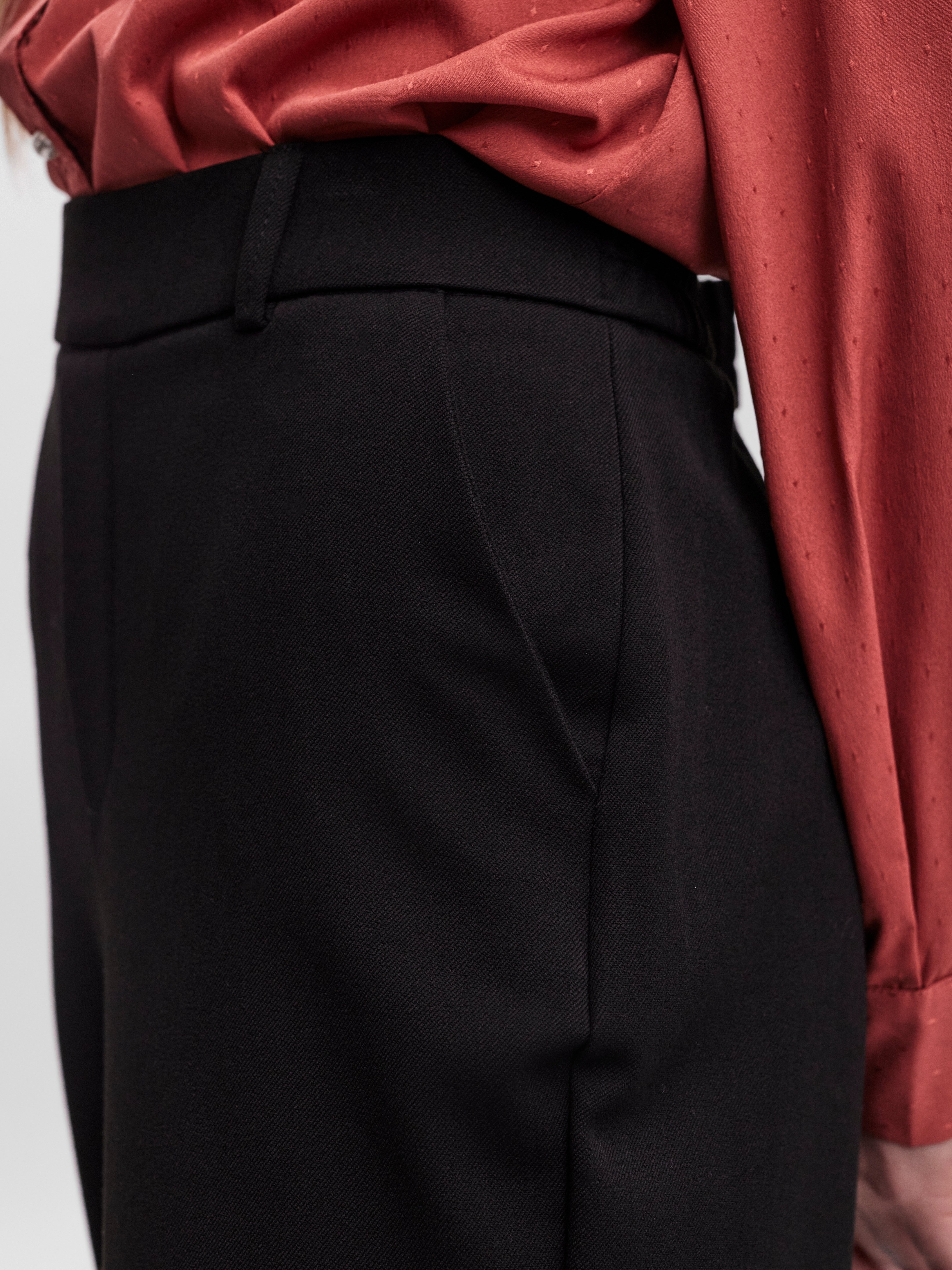 roterende Henfald Tæmme VMMAYA Mellemhøj talje bukser | Sort | Vero Moda®