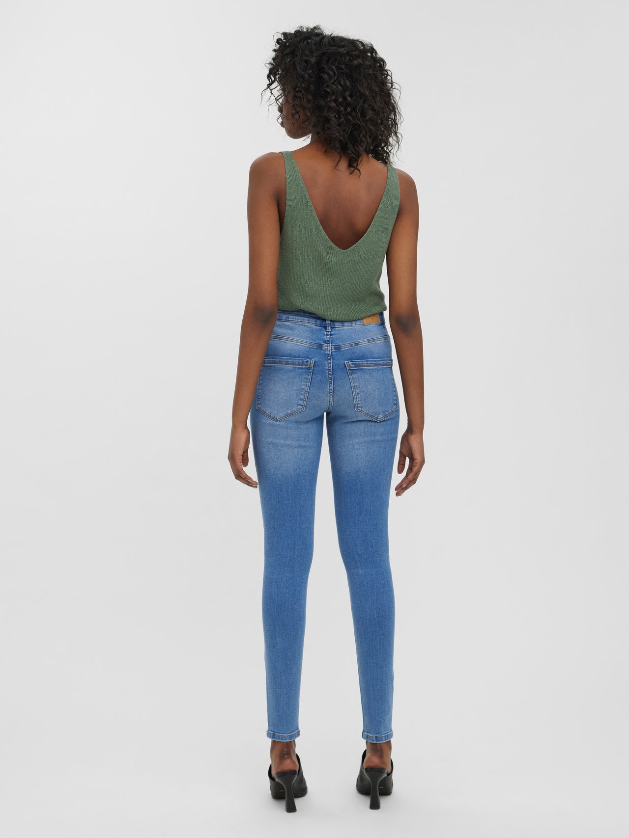 VMSOPHIA High rise Jeans with Vero Moda® 50% | discount