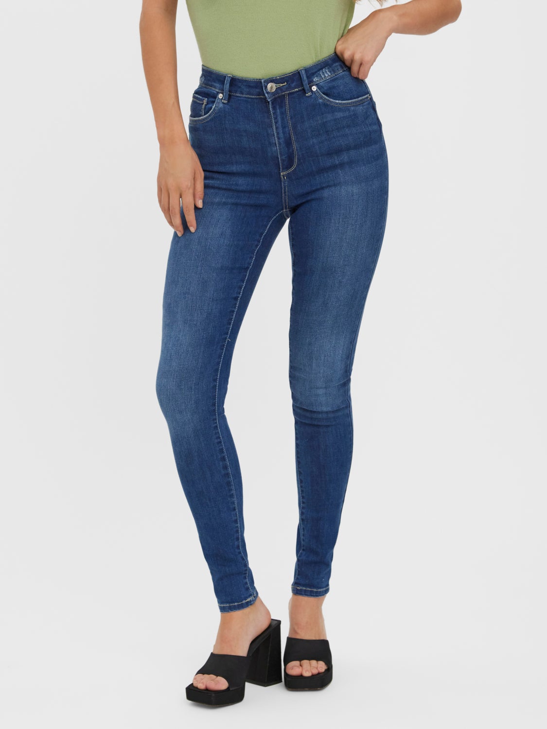 discount 56% Vero Moda Jeggings & Skinny & Slim Blue 46                  EU WOMEN FASHION Jeans Worn-in 