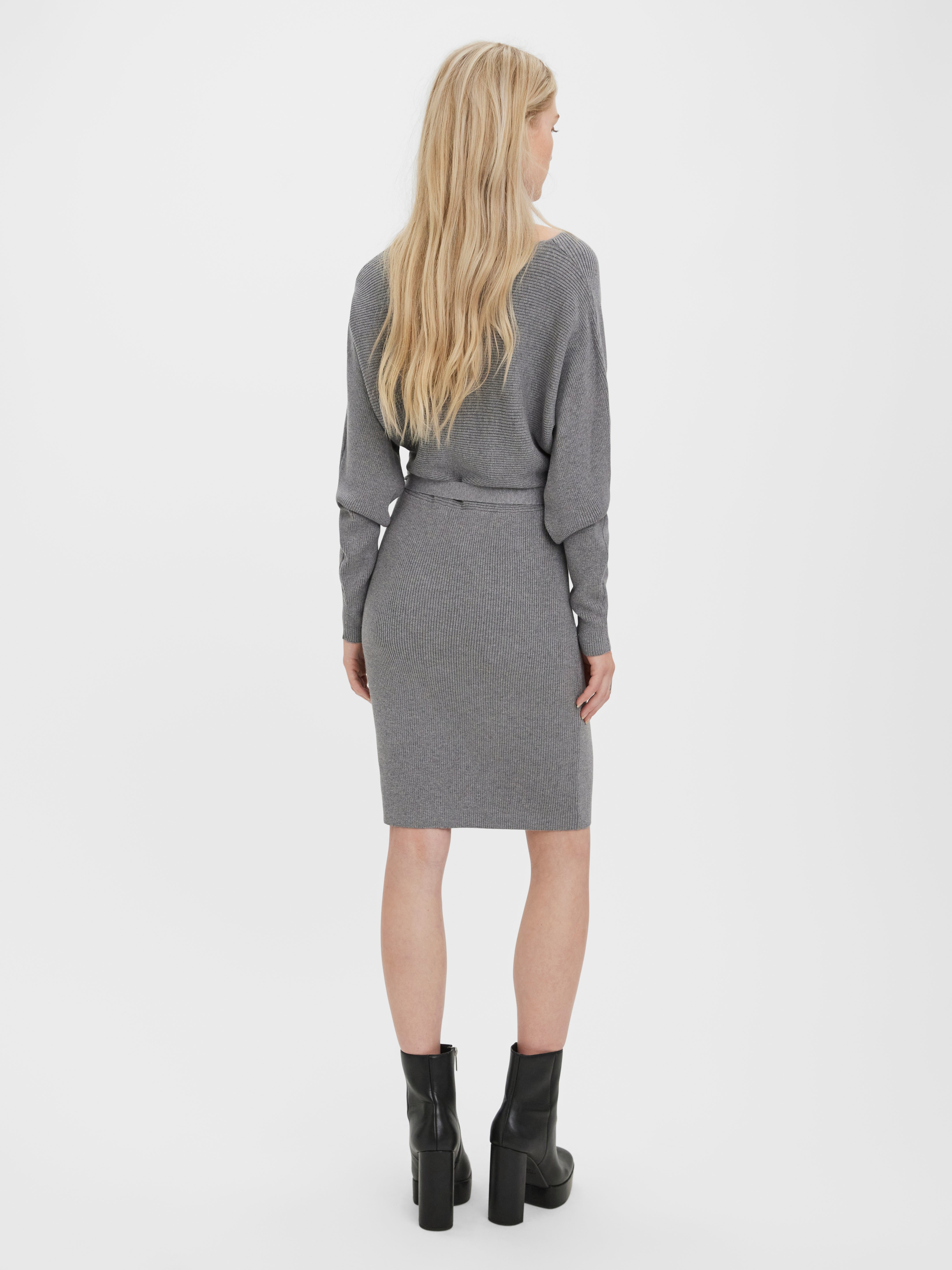 VERO MODA VMHOLLYREM LS V-NECK DRESS GA NOOS Dames Jurk - Maat XL