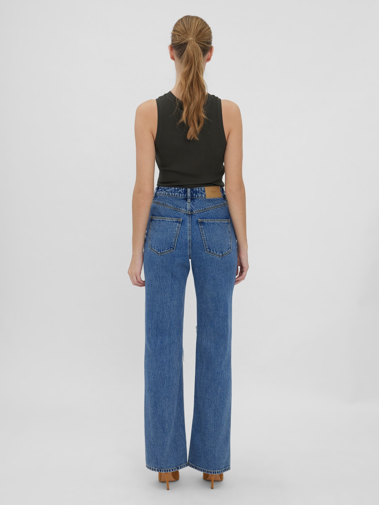 Vero Moda VMKITHY Straight Fit Jeans -Medium Blue Denim - 10270797
