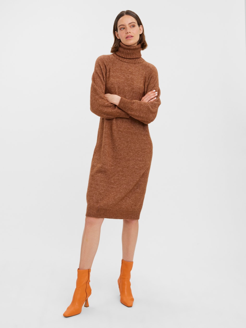 Robe longue Relaxed Fit Col roulé Poignets côtelés Épaules tombantes ...