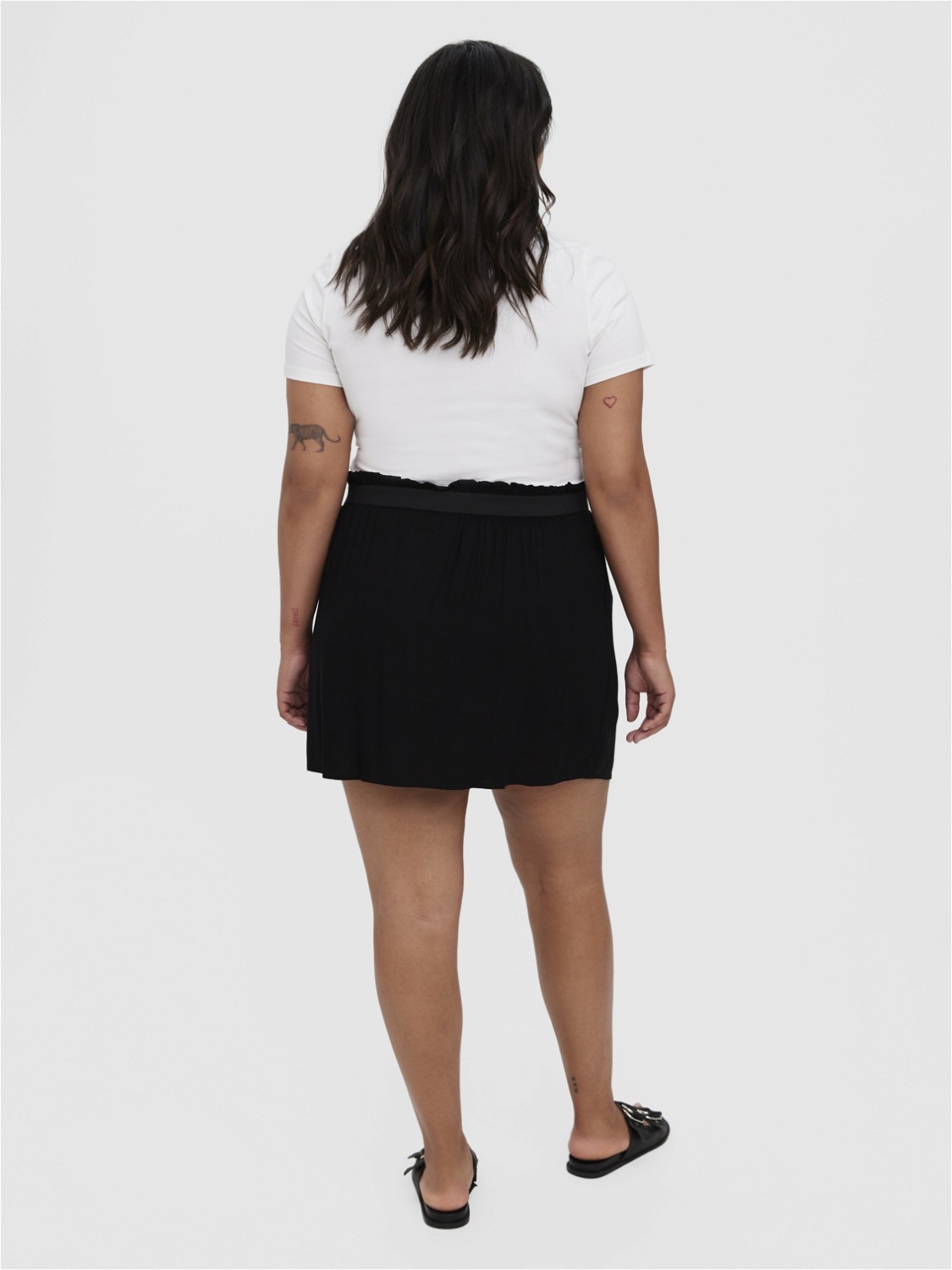 Curve Short skirt with 30% | Vero Moda®