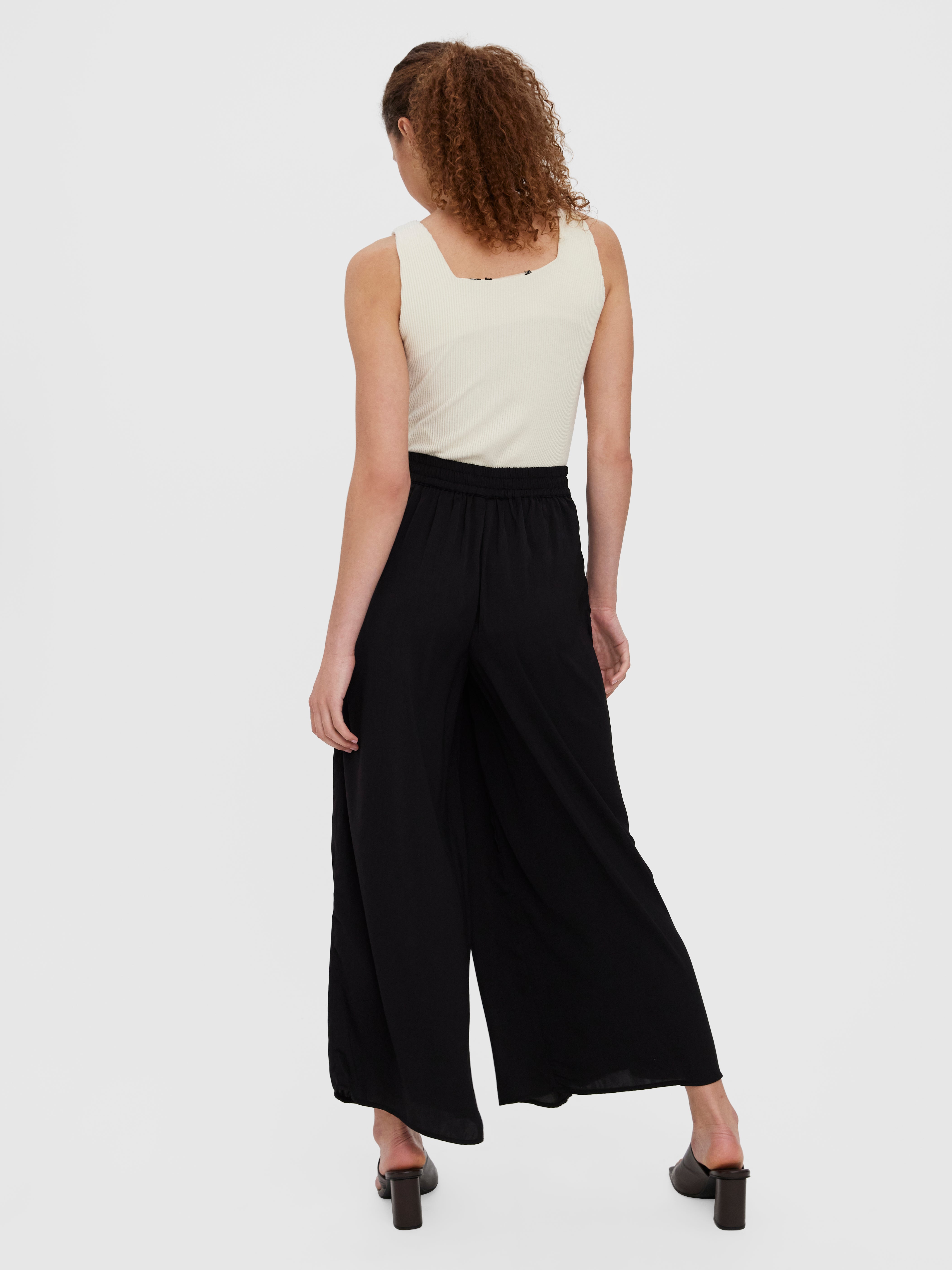 VERO MODA Relaxed fit trousers outlet  1800 products on sale   FASHIOLAcouk