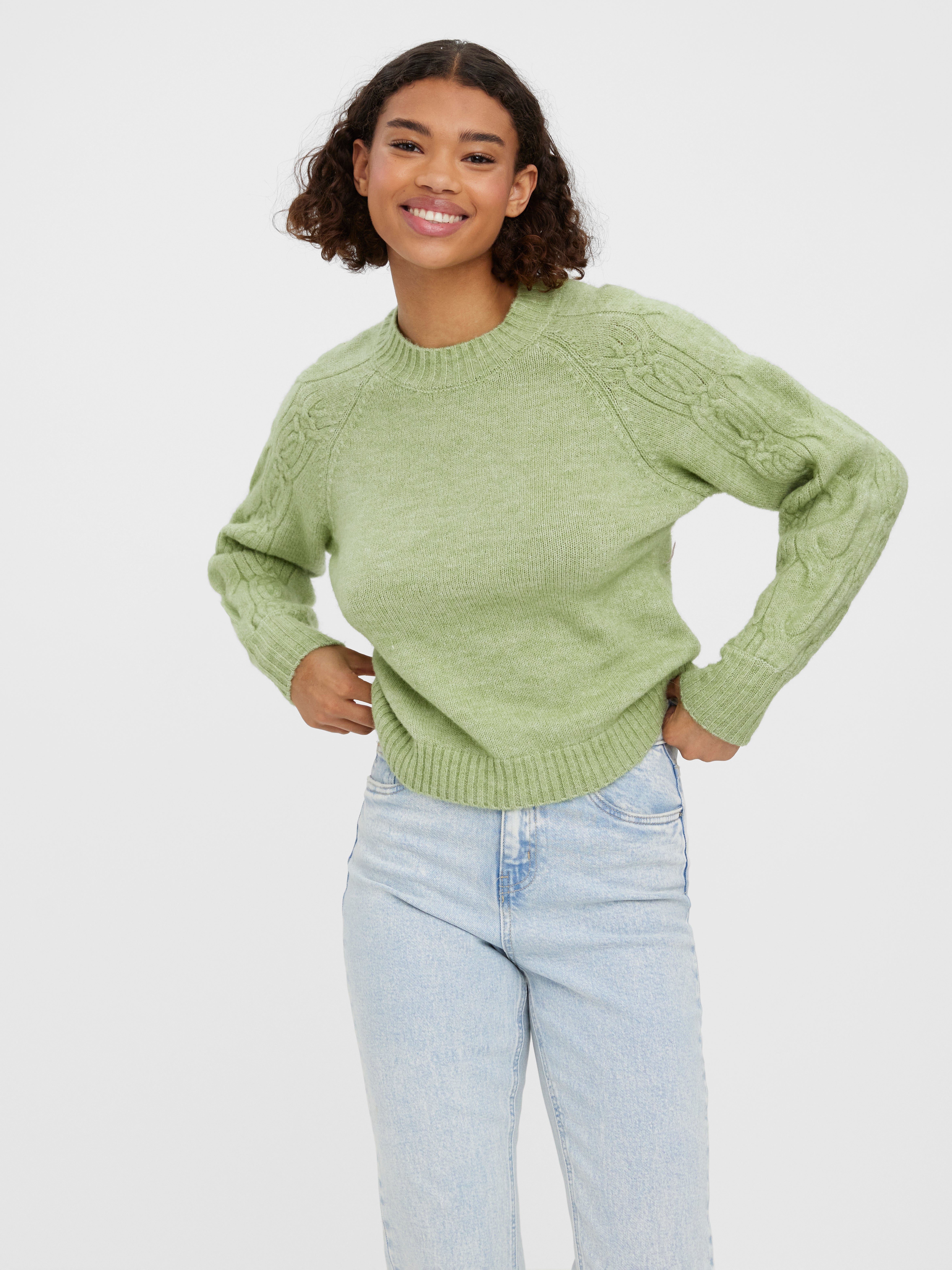 O-Neck Drop shoulders Pullover | Medium 