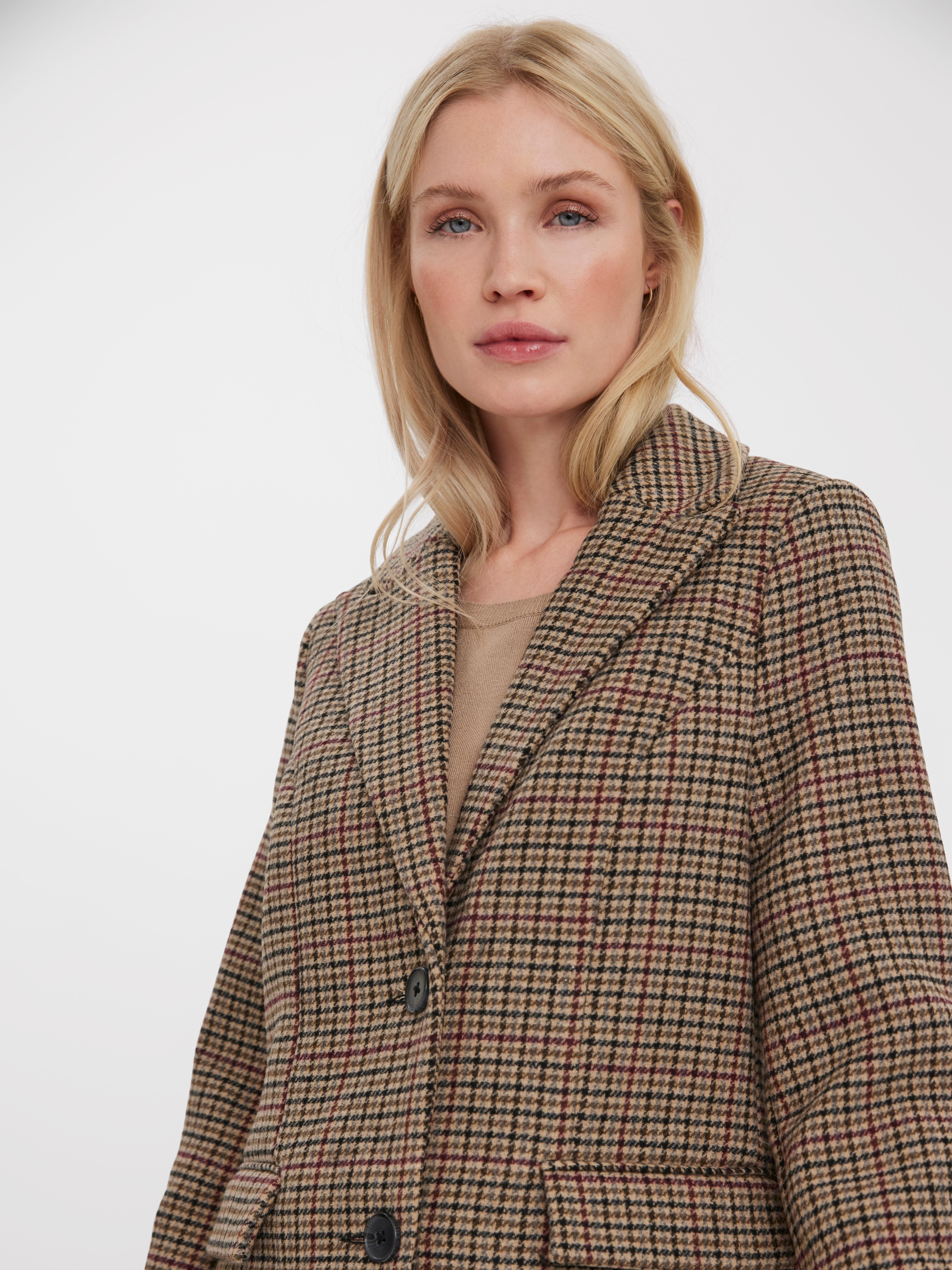 Tan clearance check coat