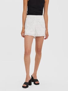 Vero Moda VMWELLA Shorts -Snow White - 10273871