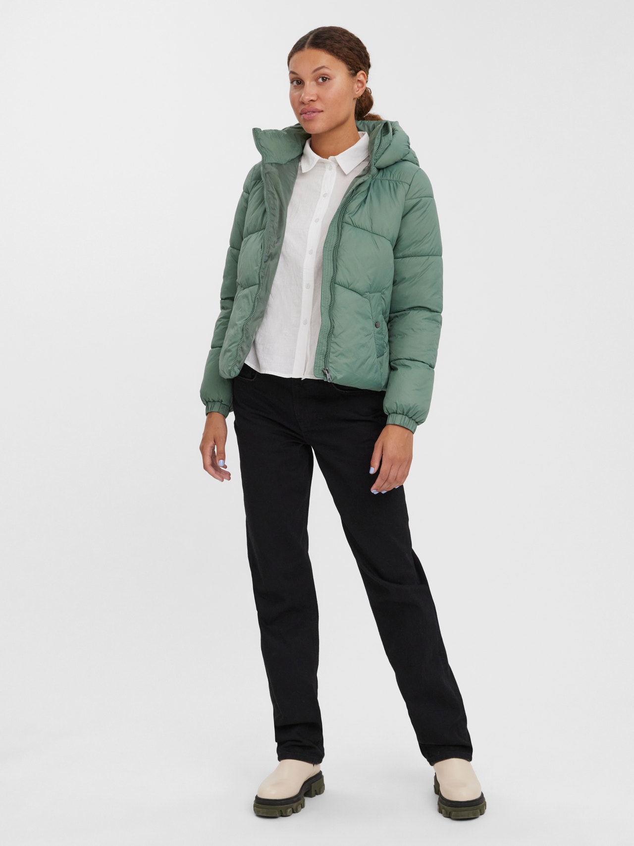 VMUPPSALA Green | Medium Vero | Moda® Jacket