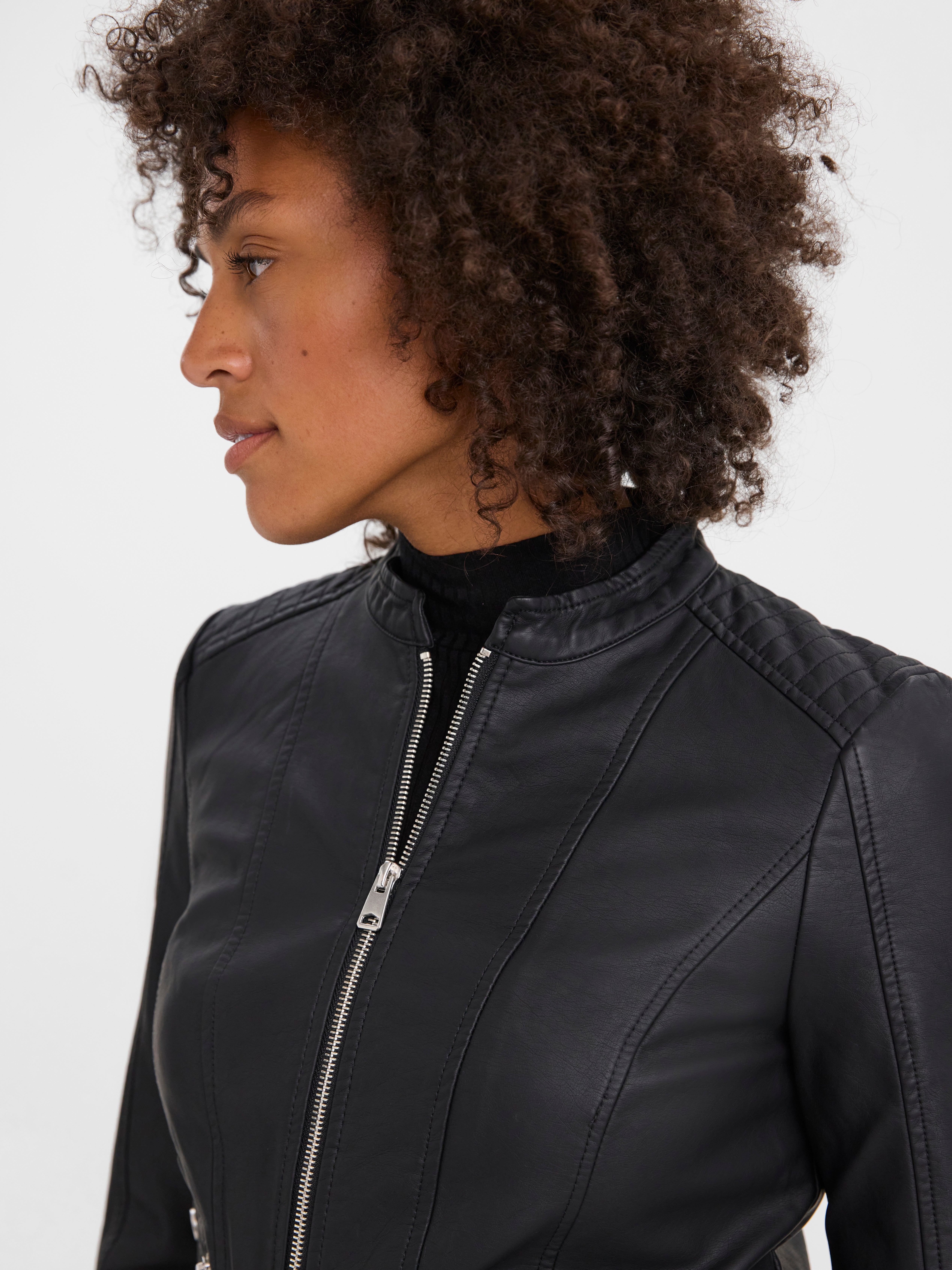 Vero moda hot sale black jacket