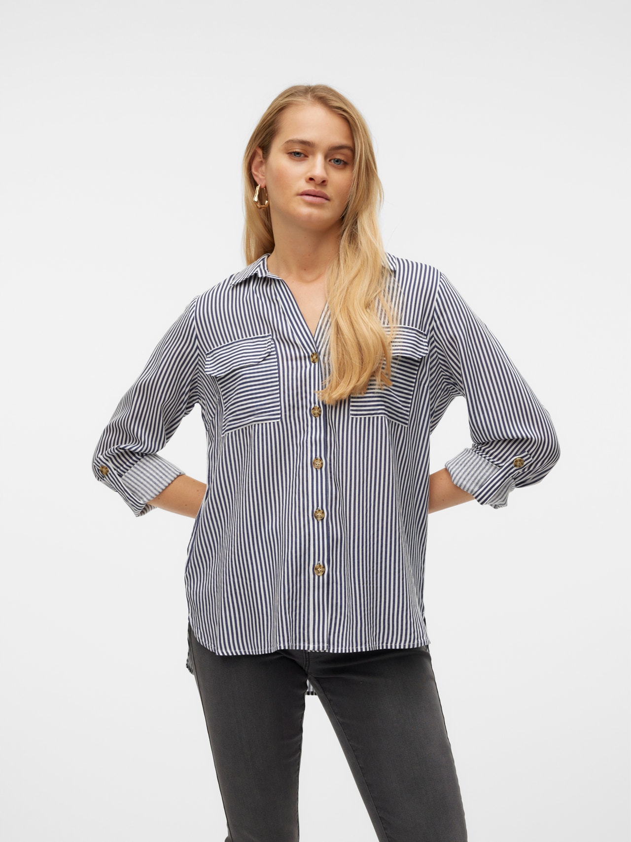 VERO MODA Dames Overhemd met losse pasvorm en knoopsluiting Blouse VERO MODA Dames Overhemd met losse pasvorm en knoopsluiting Blouse