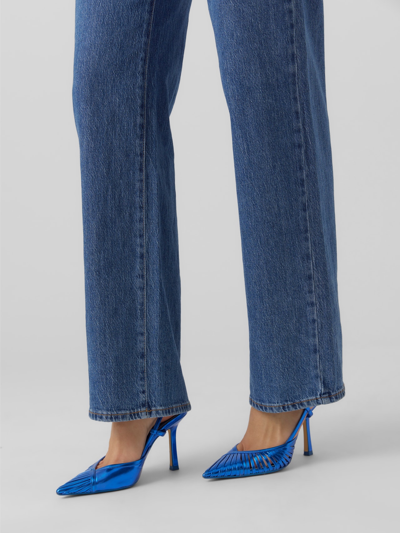 Vero Moda VMREBECCA Regular Fit Jeans -Medium Blue Denim - 10275575