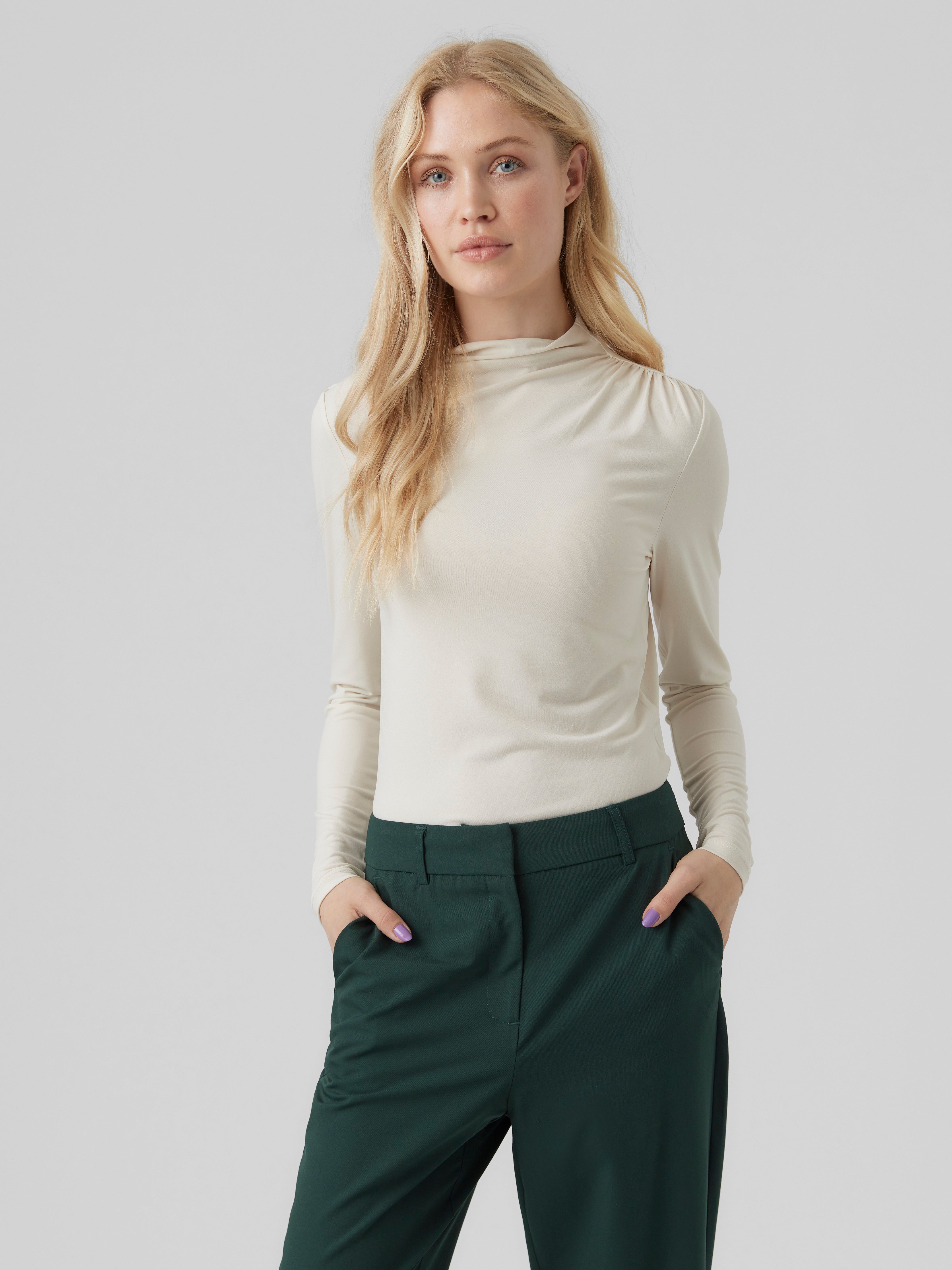 High neck Regular sleeves Top 