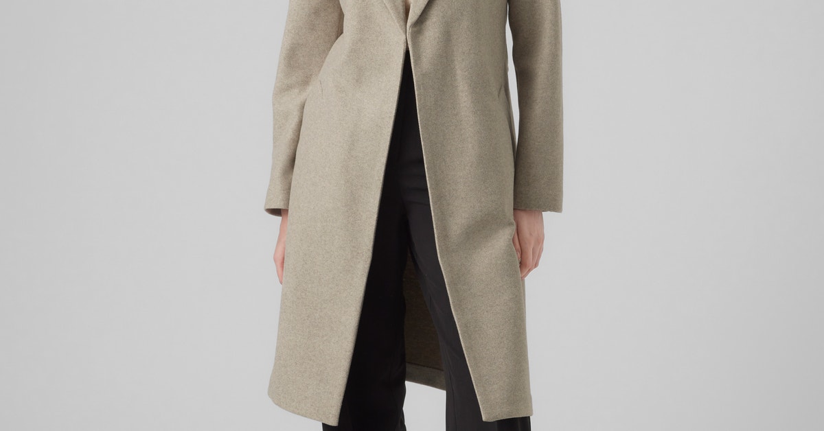 Vmfortuneaya Long Coat Silver Mink Detail