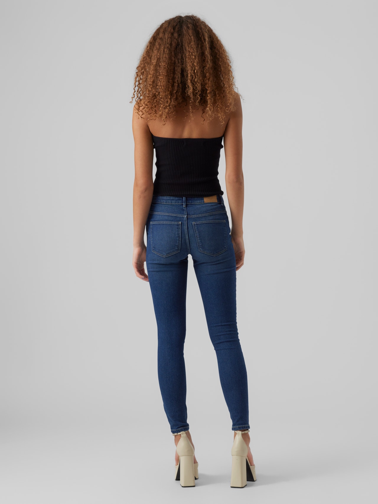 Vero Moda VMJUNE Mid Rise Skinny Fit Jeans -Medium Blue Denim - 10278817